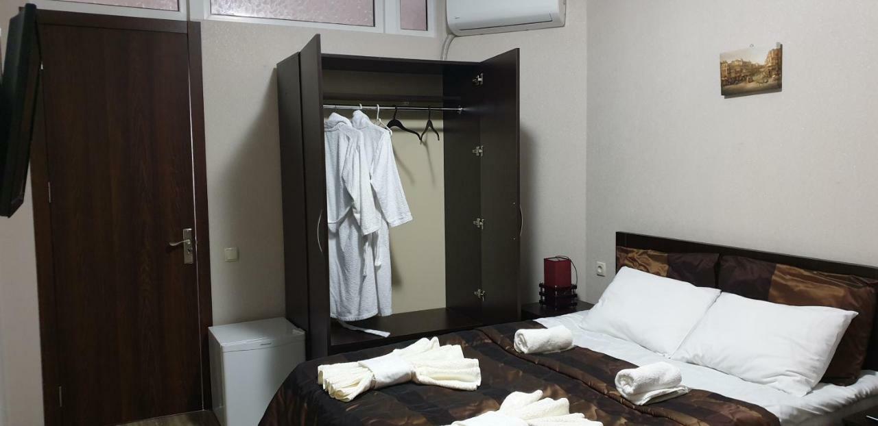 Nino'S Hotel On Tsamebuli Tbilissi Extérieur photo